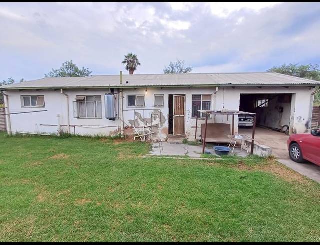 3 BEDROOM HOUSE FOR SALE IN HERMANSTAD